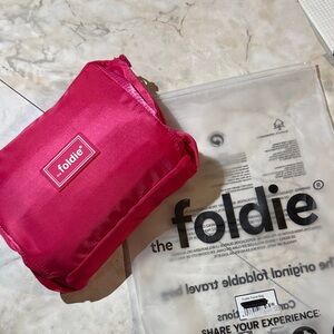 the Foldie Pink Travel Bag